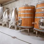 فندق مبيت وإفطار Posestvo Scurek Wine 4*