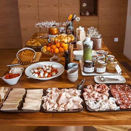 Posestvo Scurek Wine 4* Dobrovo