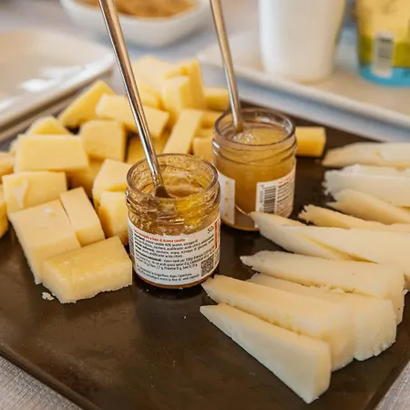 Posestvo Scurek Wine Bed & Breakfast Dobrovo