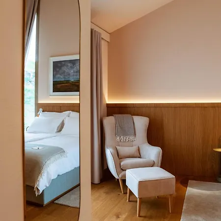 Couette-café Posestvo Scurek Wine