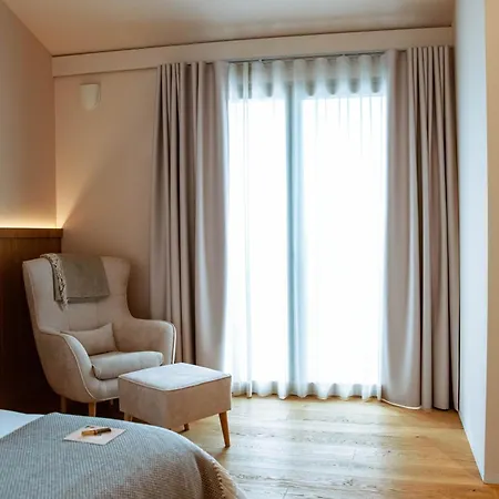 Posestvo Scurek Wine Couette-café 4*