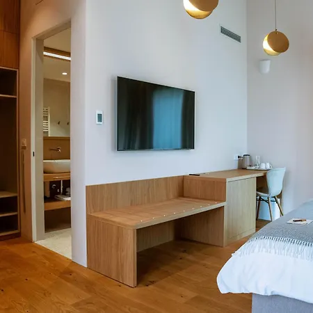 Posestvo Scurek Wine 4* Dobrovo