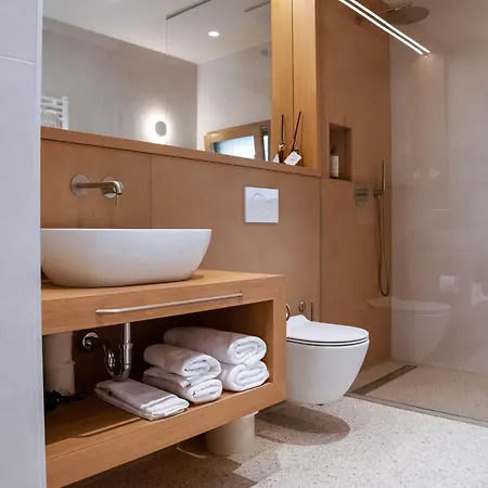 Posestvo Scurek Wine Couette-café Dobrovo