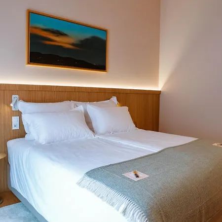 לינה וארוחת בוקר Posestvo Scurek Wine דוברובו