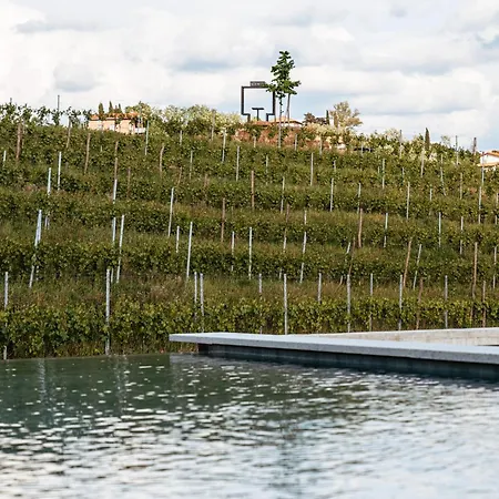 Posestvo Scurek Wine