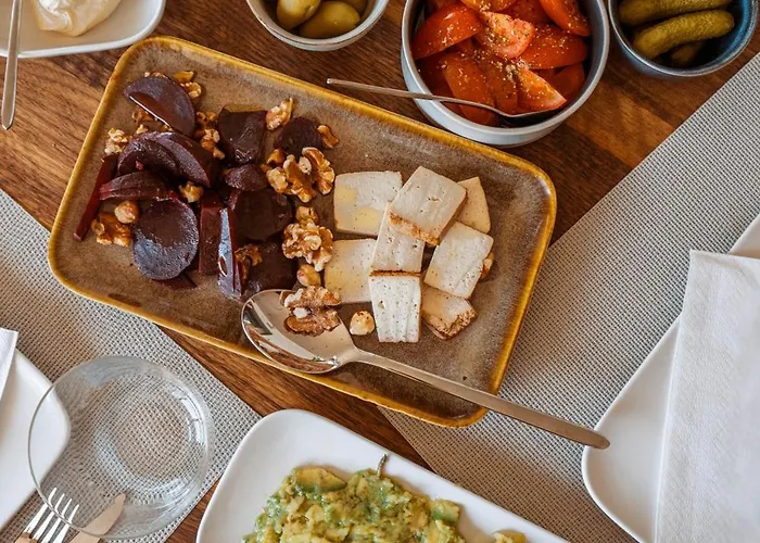 Bed and Breakfast Posestvo Scurek Wine Dobrovo