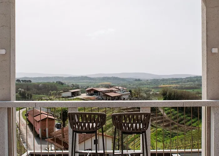 Bed and Breakfast Posestvo Scurek Wine 4*